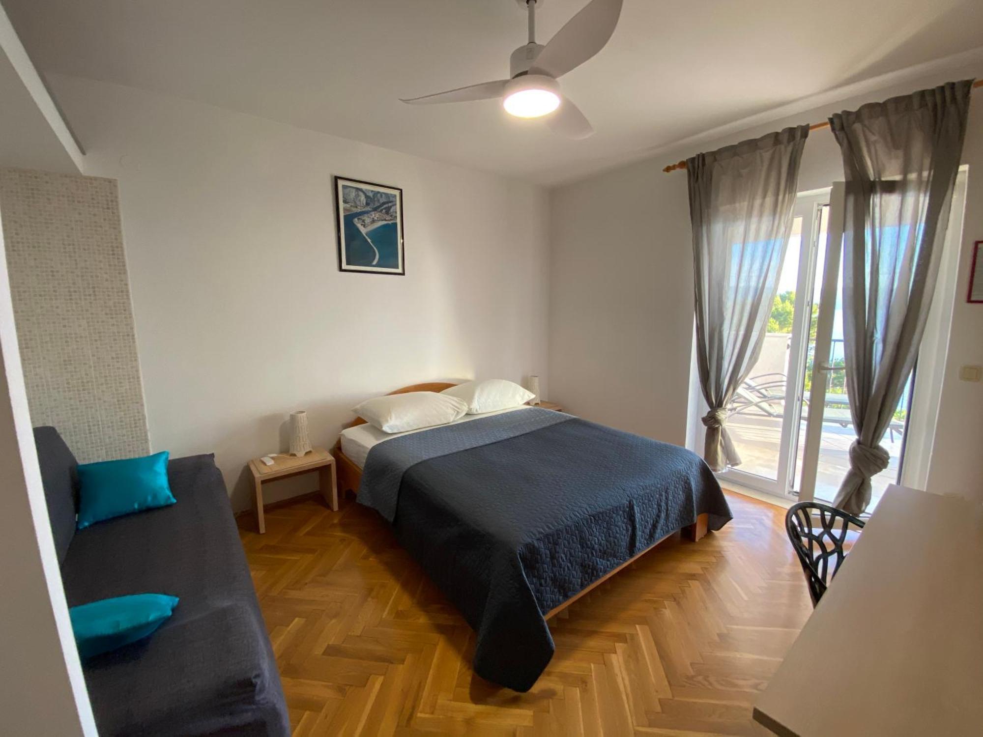 Apartmani Mateo 오미스 외부 사진