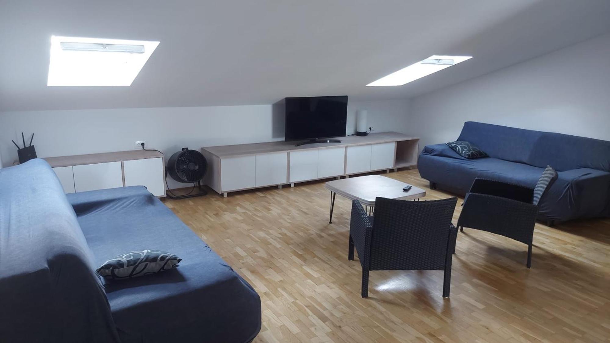 Apartmani Mateo 오미스 외부 사진