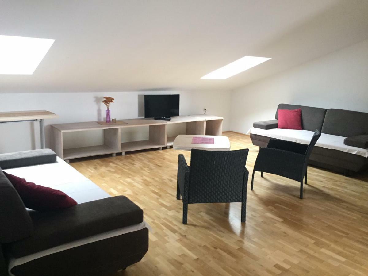 Apartmani Mateo 오미스 외부 사진